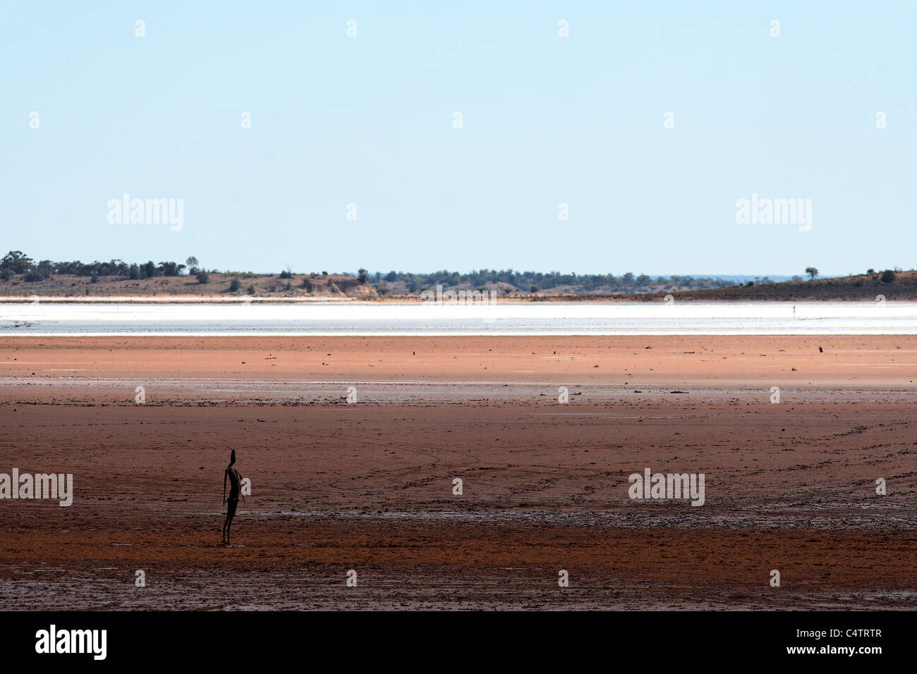 Sculptures Art ( à l'intérieur de l'Australie ) Exposition sur le lac Ballard par Antony Gormley, Australie occidentale Banque D'Images