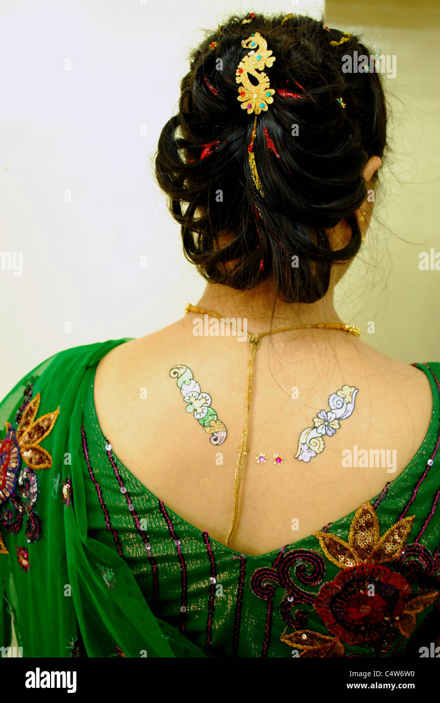 Tatouage et sèche ne mariée Banque D'Images Tatouage et sèche ne mariée Banque D'Images