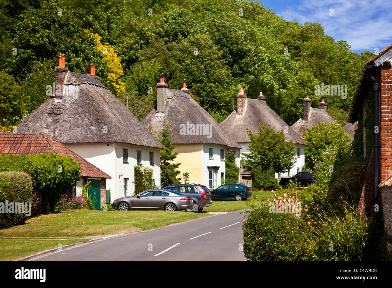 Milton Abbas, Dorset village, Angleterre, Royaume-Uni Banque D'Images
