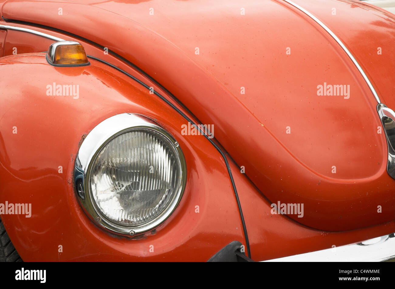 Vw beetle bonnet close up Banque de photographies et d'images à haute  résolution - Alamy