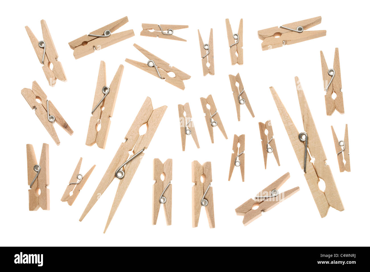 Pinces à linge en bois isolé sur fond blanc Banque D'Images