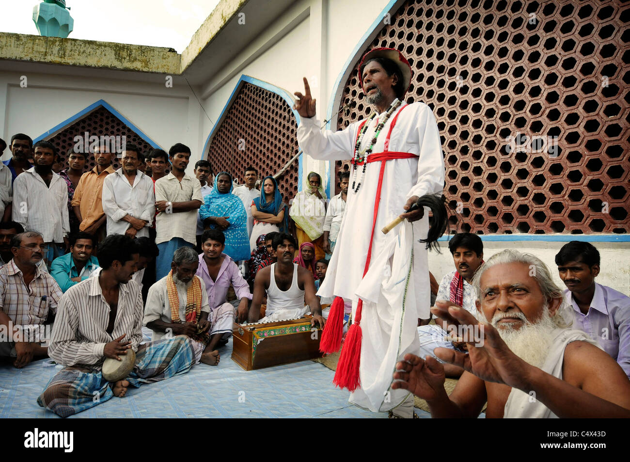 Les soufis dans le Shah Ali culte à Mirpur, Bangladesh Photo Stock - Alamy