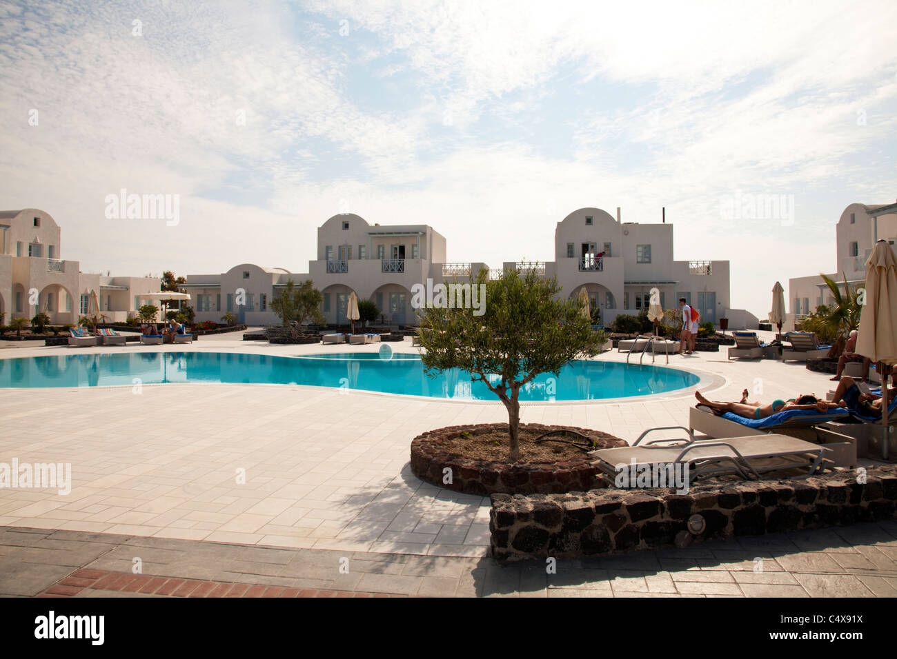 Thira, Santorin, Grèce, Îles grecques, Grèce iconique magnifique typique Tourist Holiday Resort El Greco spectaculaire piscine maison de vacances Banque D'Images