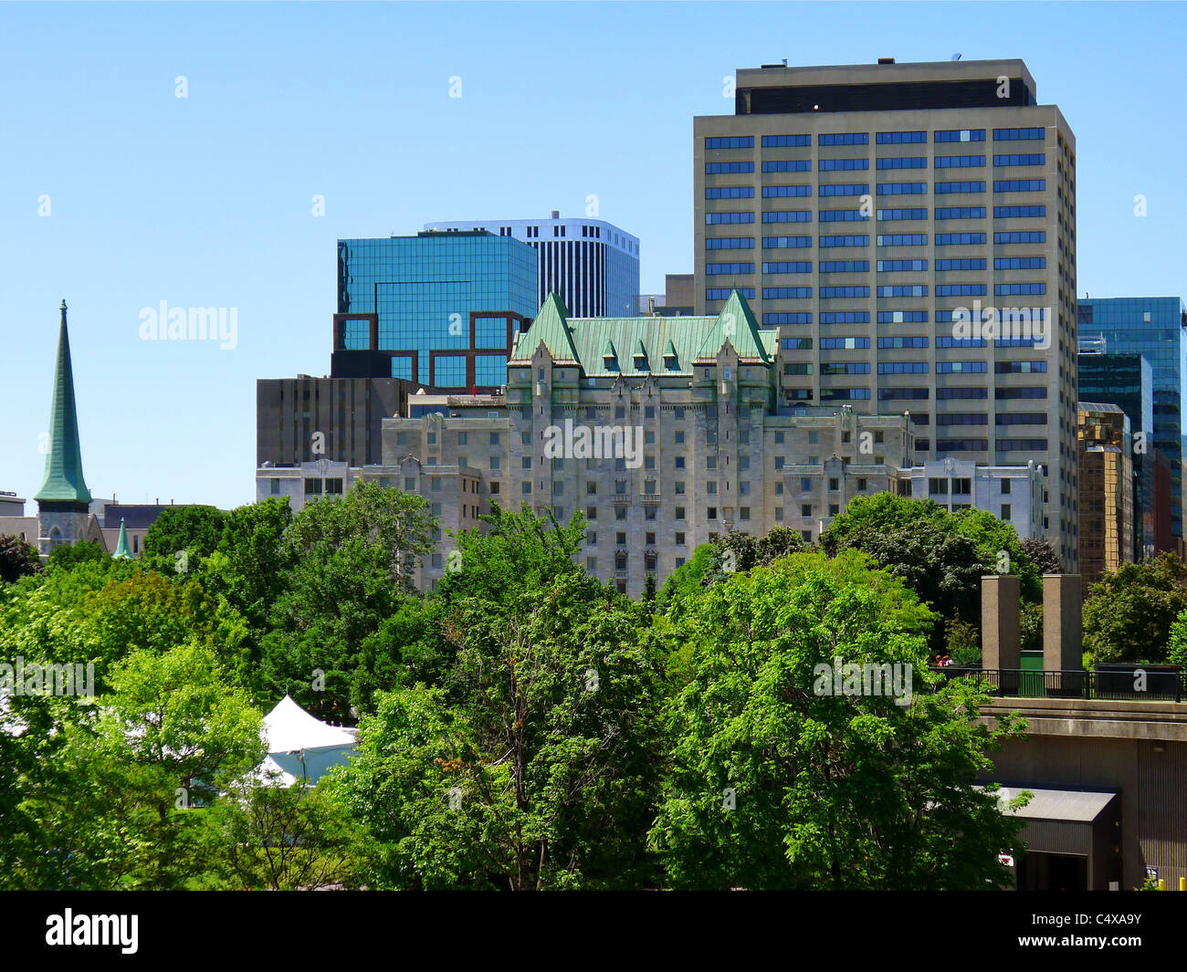 Les villes canadiennes, l'Hôtel Lord Elgin, Ottawa Ontario Canada. Banque D'Images