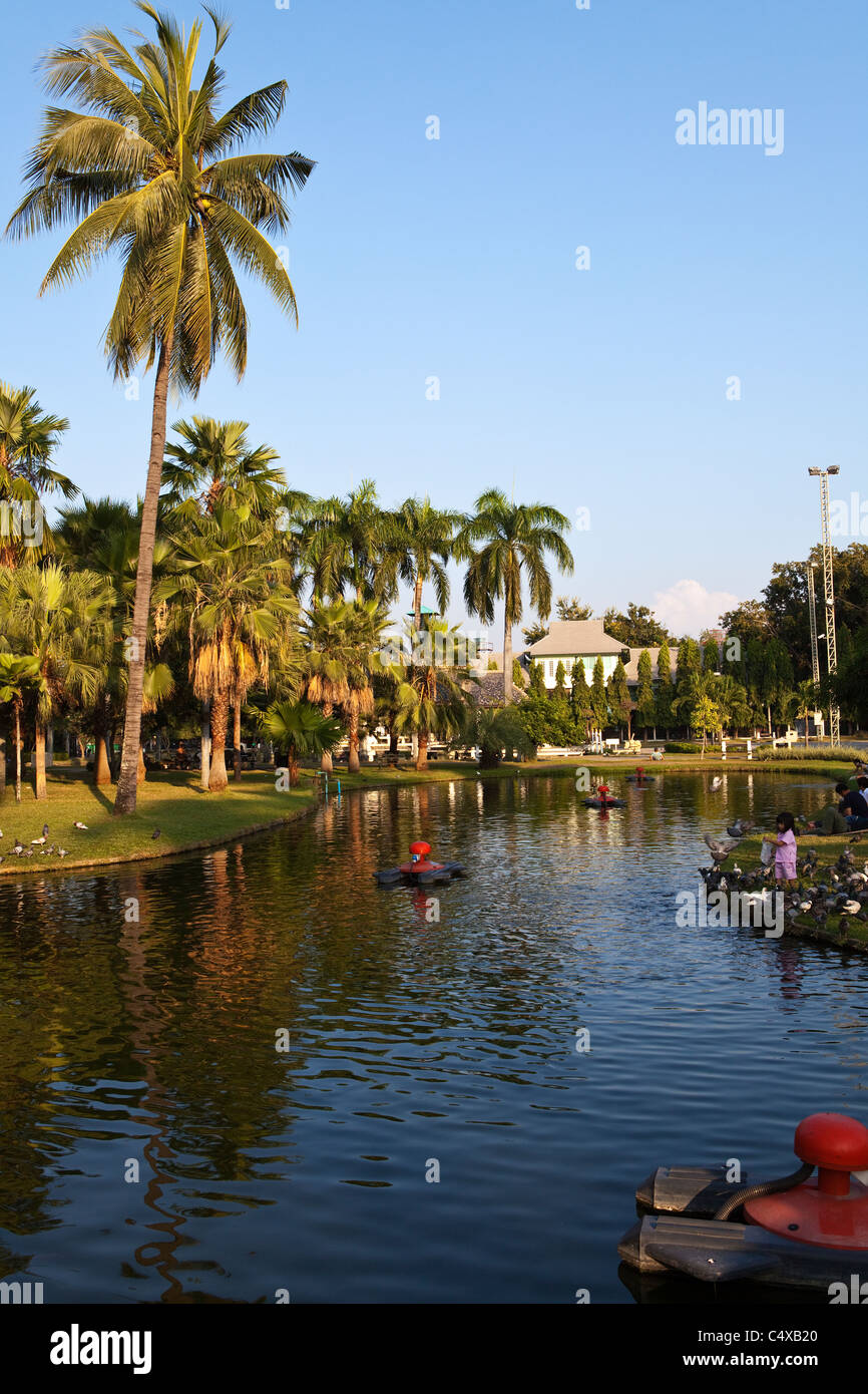Suan Buak Hat parc public, Chiang Mai, Thaïlande Banque D'Images Suan Buak Hat parc public, Chiang Mai, Thaïlande Banque D'Images
