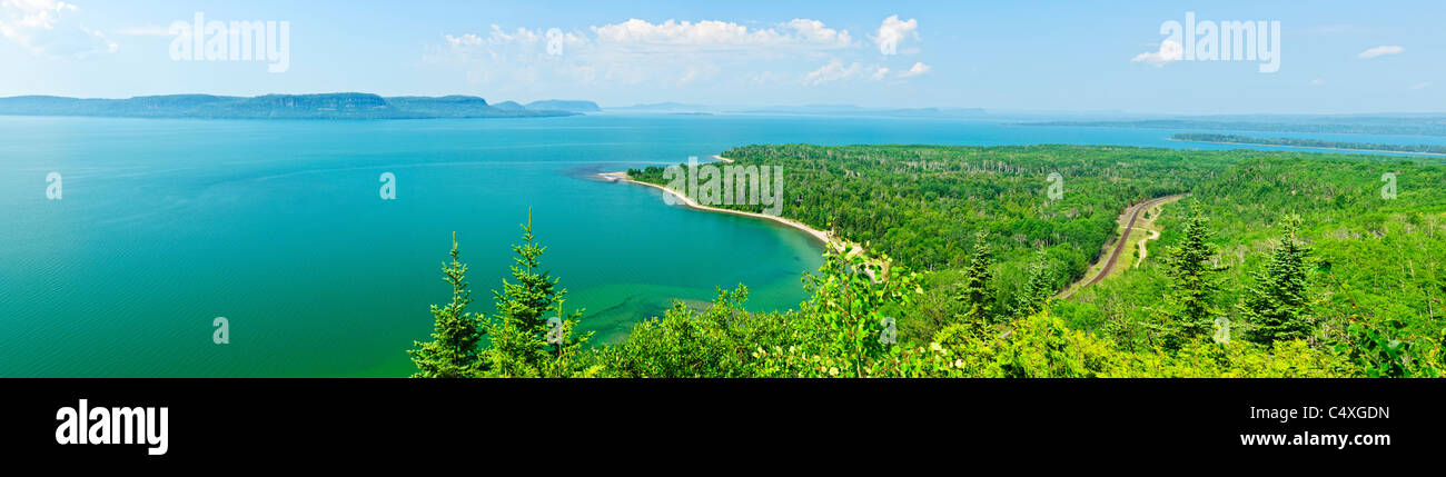 paysage-lac-sup-rieur-banque-de-photographies-et-d-images-haute