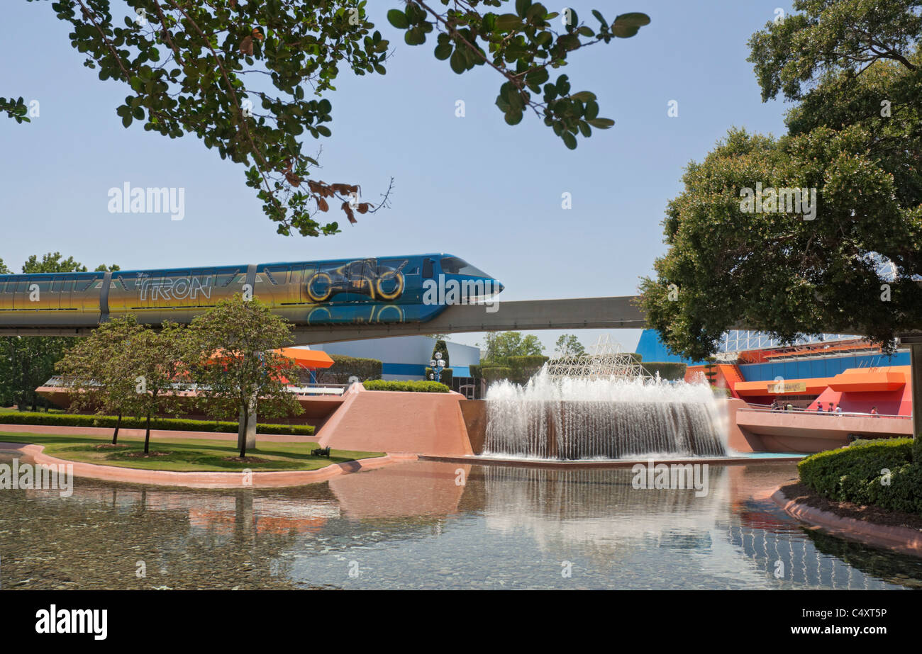 Système de transport monorail à Epcot Center et parc à thème de Walt Disney World Resort à Lake Buena Vista en Floride Banque D'Images
