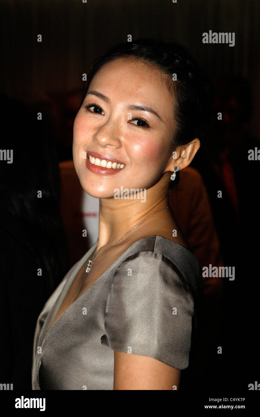 L'actrice chinoise Zhang Ziyi est venu à Athènes pour les Jeux Olympiques spéciaux 2011 Banque D'Images