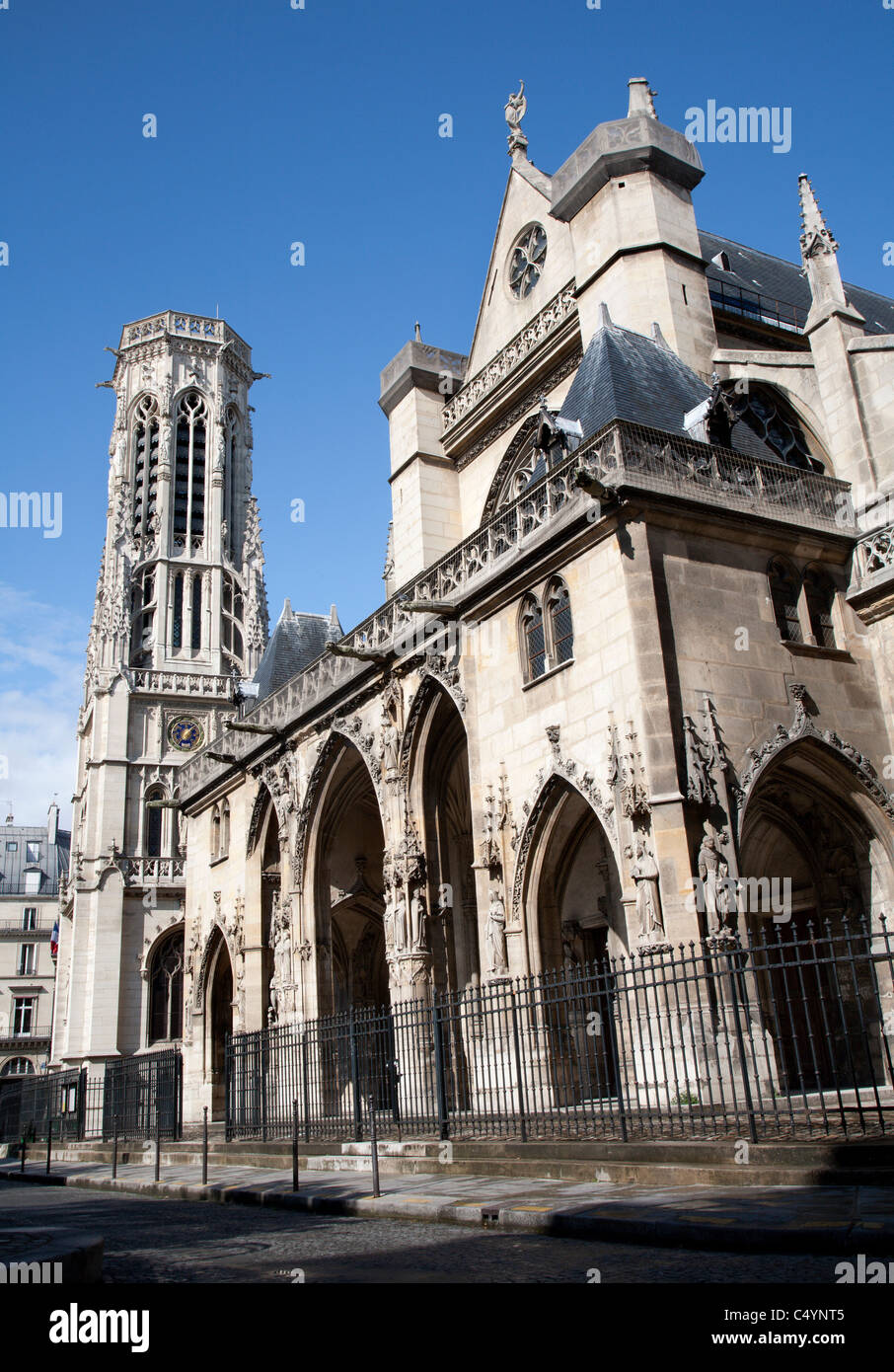 Paris - Saint Germain-l'Auxerrois, église gothique Banque D'Images