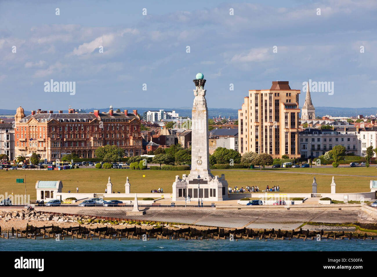 Portsmouth Naval Memorial sur Southsea Common, Portsmouth, Hampshire, England, UK Banque D'Images