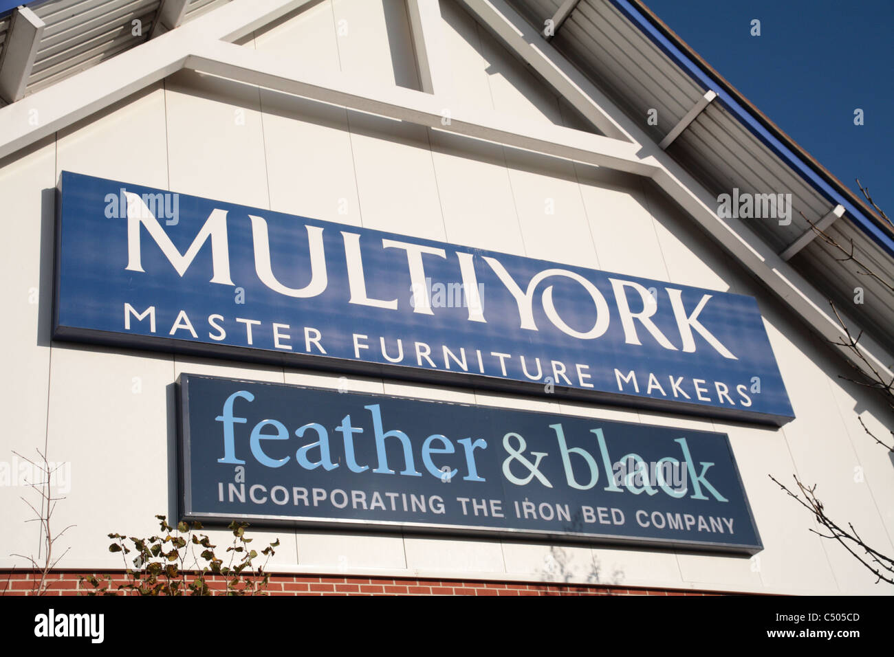 Multiyork furniture store c/w Feather bed company & Noir Banque D'Images