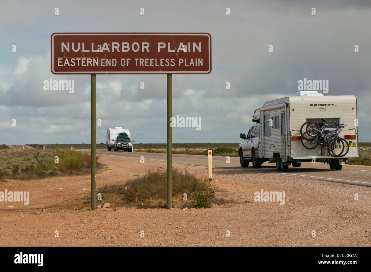 Près de Penong signe à l'extrémité orientale de la plaine du Nullarbor en Australie du Sud Banque D'Images