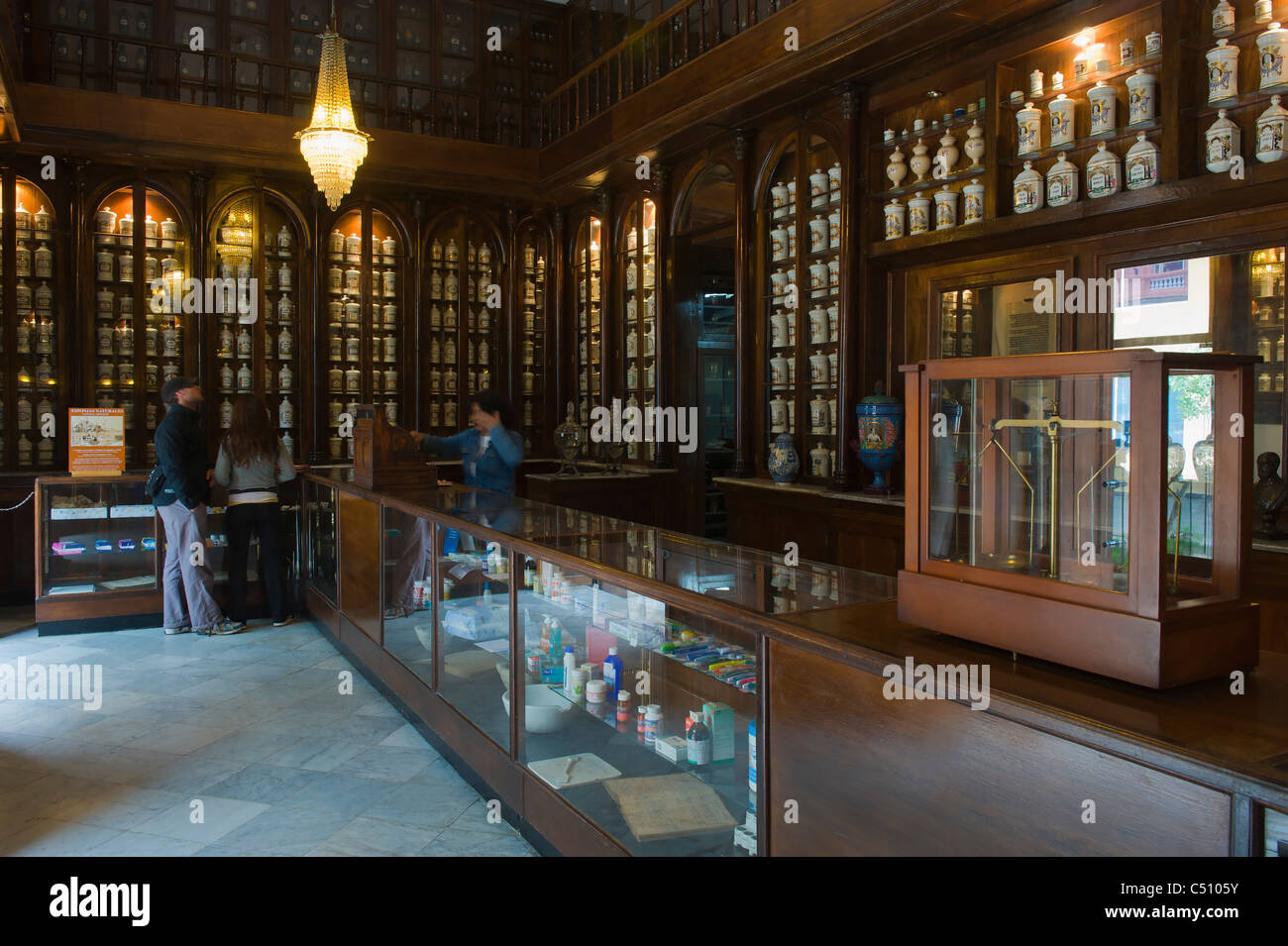 Pharmacie Taquechel, vieille ville de La Havane, Cuba Banque D'Images