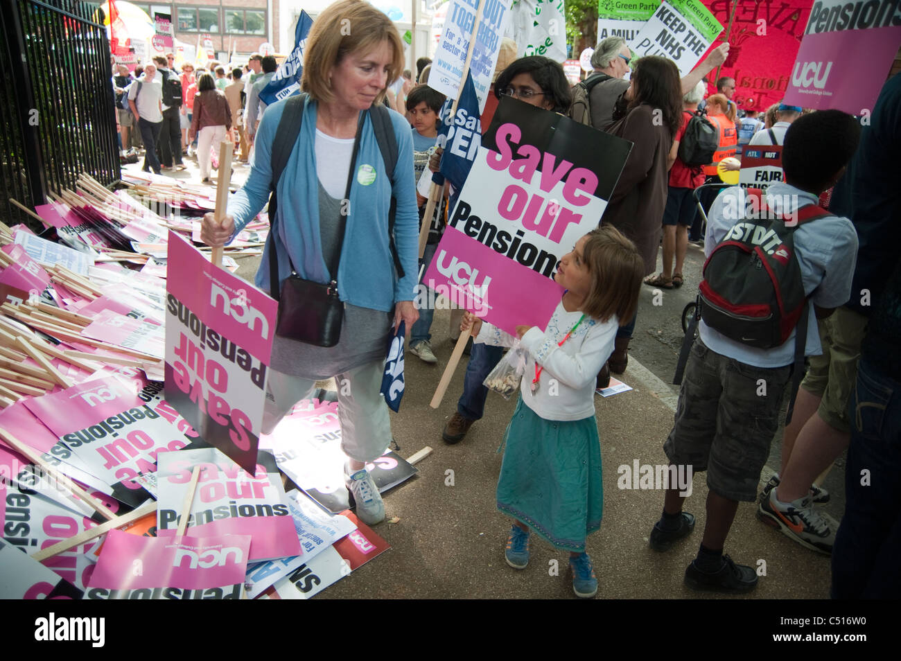 Une journée de grève par les enseignants et les fonctionnaires pour protester contre l'évolution de la vieillesse.30 juin 2011. Banque D'Images