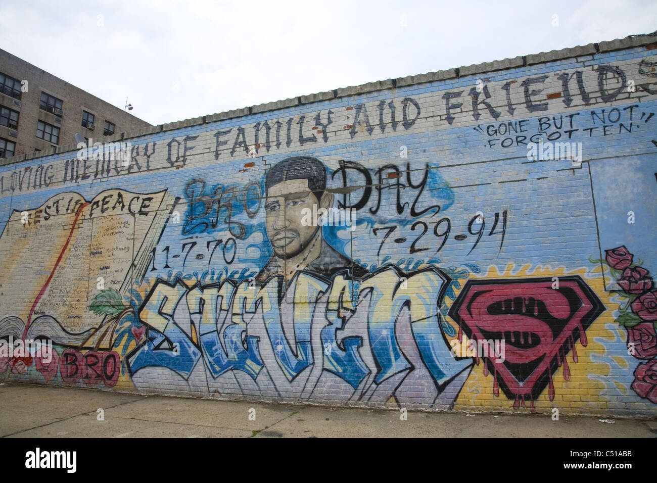 Murale pour Steven, un membre de la famille, Mermaid Avenue, Coney Island, Brooklyn, New York. Banque D'Images