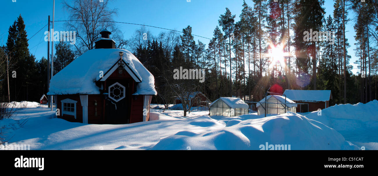 Scandinavie Finlande Finnish sauna chalet dans la neige Banque D'Images