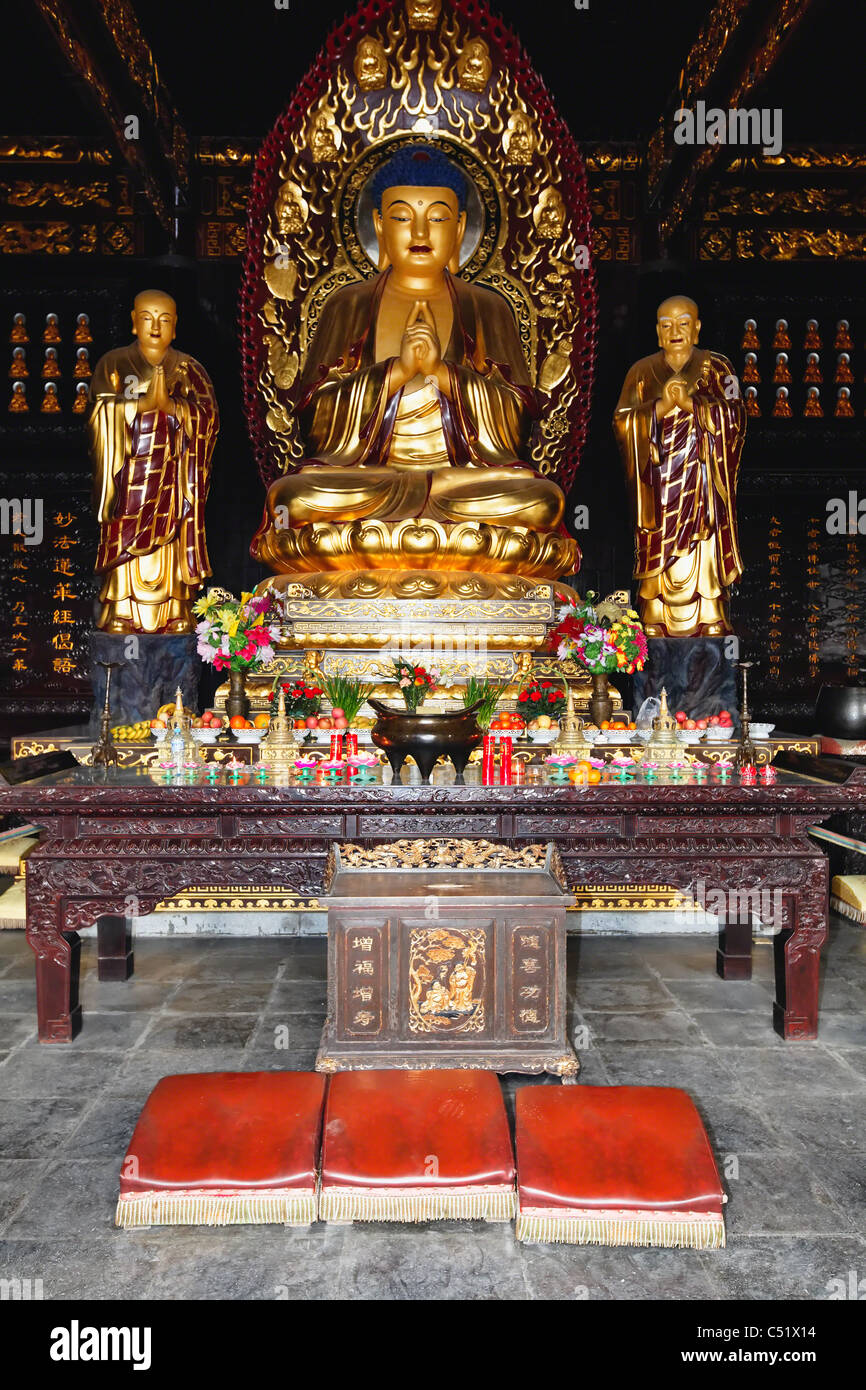 Sculpture de Bouddha dans un temple, la Grande Pagode de l'Oie Sauvage, Xian, Shaanxi, Chine Banque D'Images