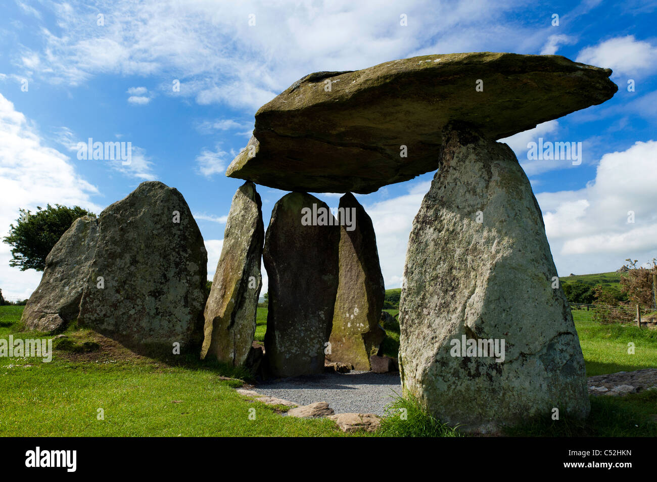 Pentre Ifan néolithique mégalithique de sépulture dans l'ouest du pays de Galles Pembrokeshire Banque D'Images
