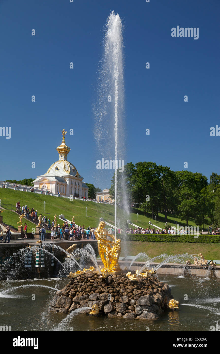Le Palais de Peterhof, Saint-Pétersbourg, Russie- fontaines Banque D'Images