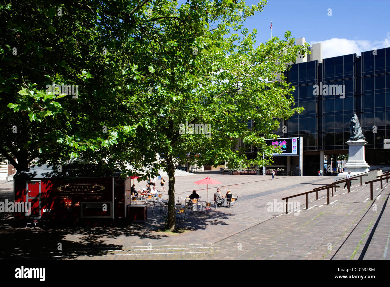 Portsmouth guildhall square hampshire england uk Banque D'Images