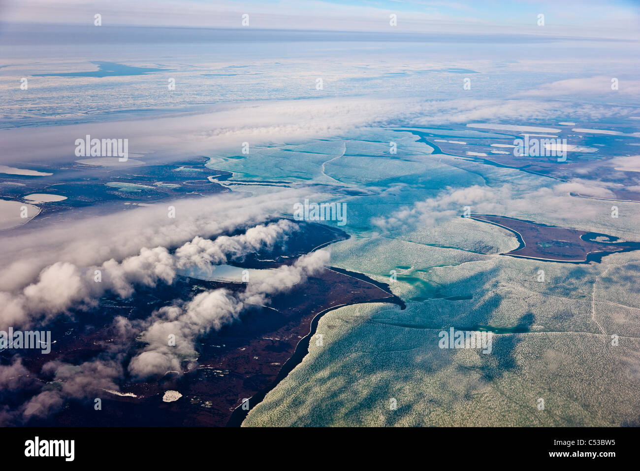 Vue aérienne de la plaine côtière du versant nord de l'Arctique, l'Alaska, l'été Banque D'Images