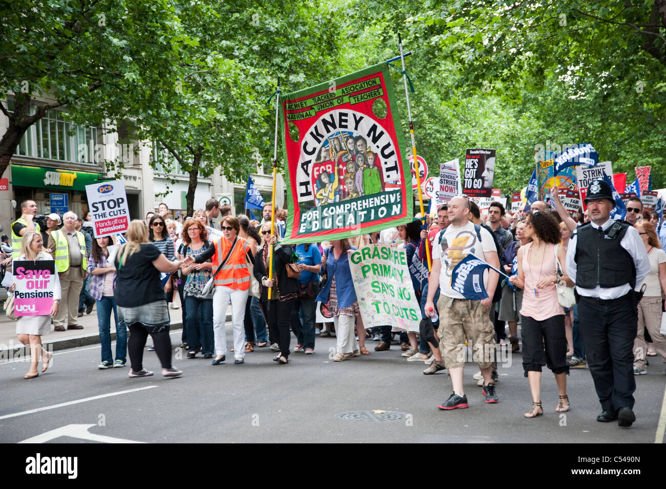 Hackney écrou sur l'une journée de grève par les enseignants et les fonctionnaires pour protester contre l'évolution de la vieillesse.30 juin 2011. Banque D'Images