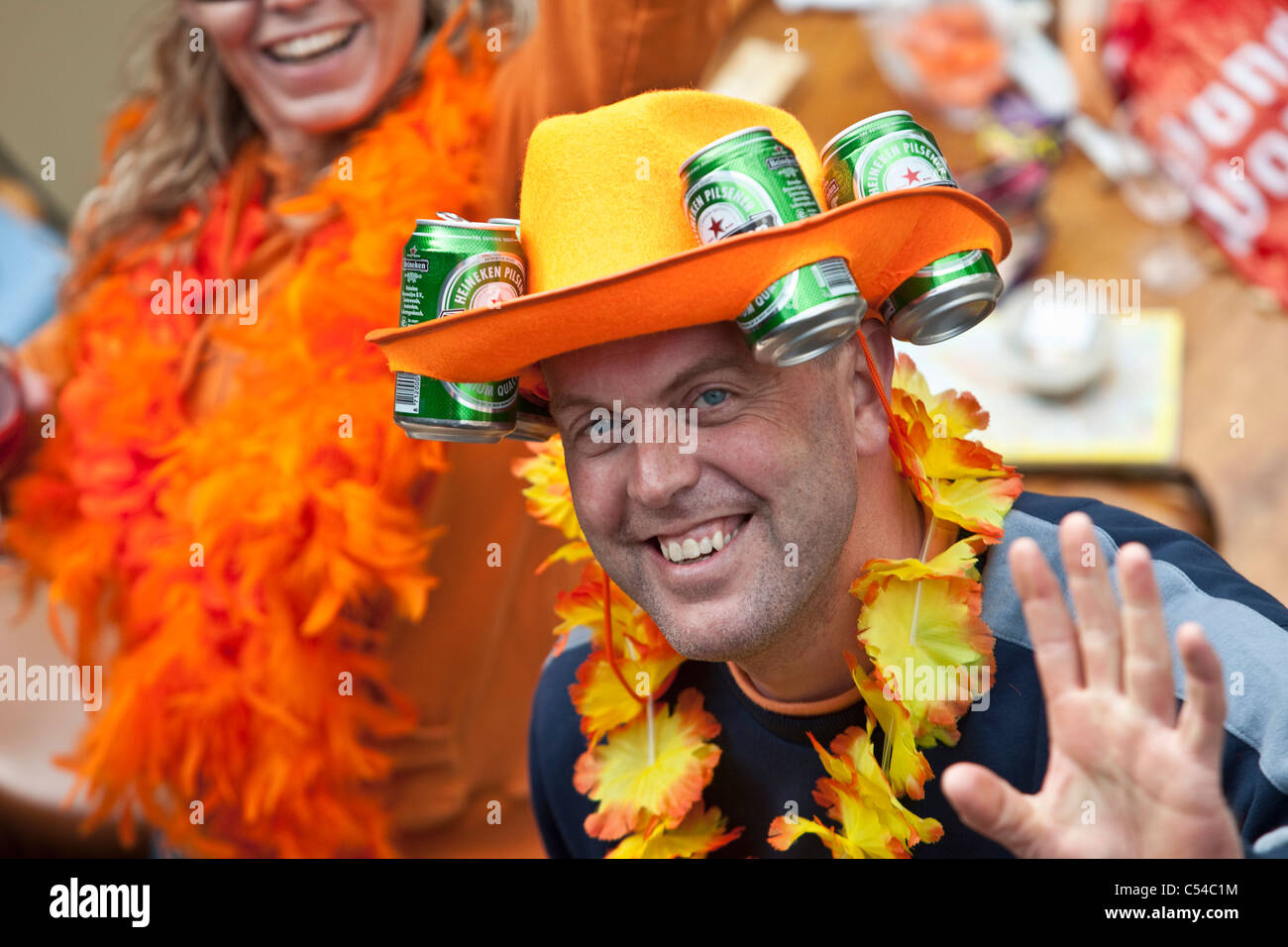 Les Pays-Bas, Amsterdam. Queens Day est une nuit et jour carnival comme événement le 30 avril de chaque année. Banque D'Images
