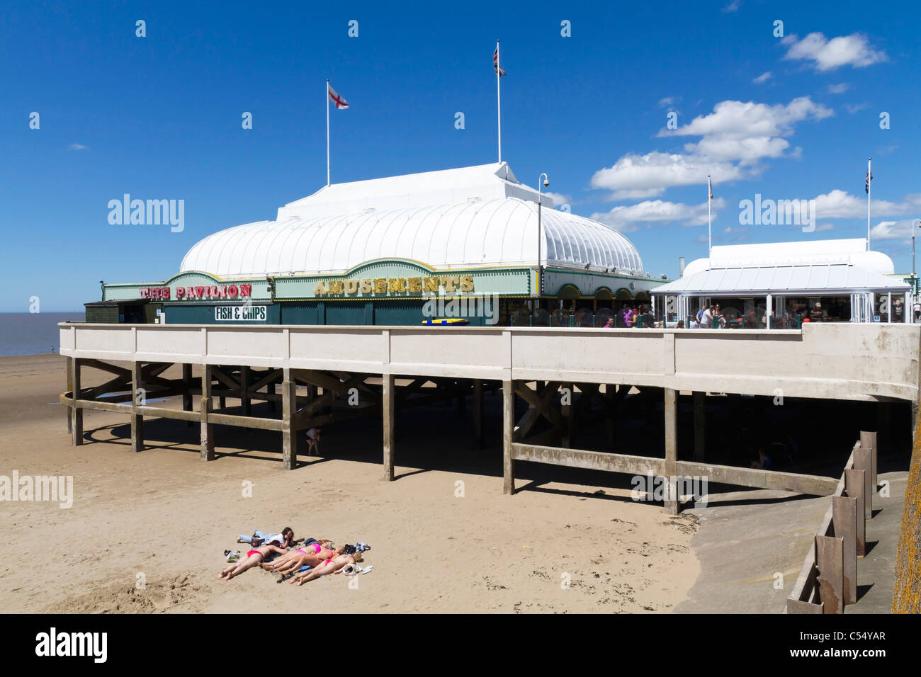 Le pavillon et les jeux électroniques dans la région de Burnham on Sea UK Somerset Banque D'Images