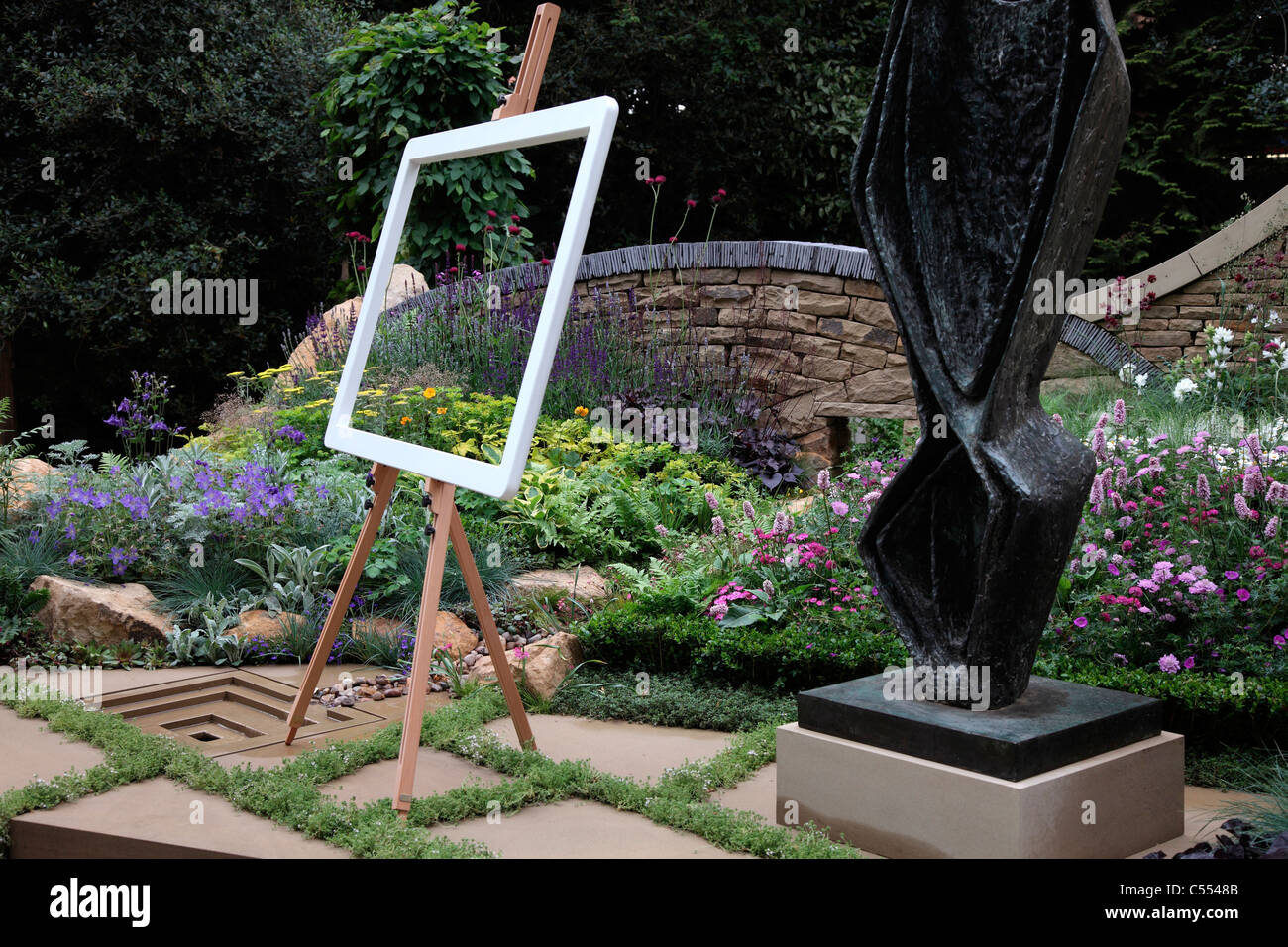 RHS Chelsea Flower Show 2011 Tfe 'Art de Yorkshire' Design : Gillespies Banque D'Images