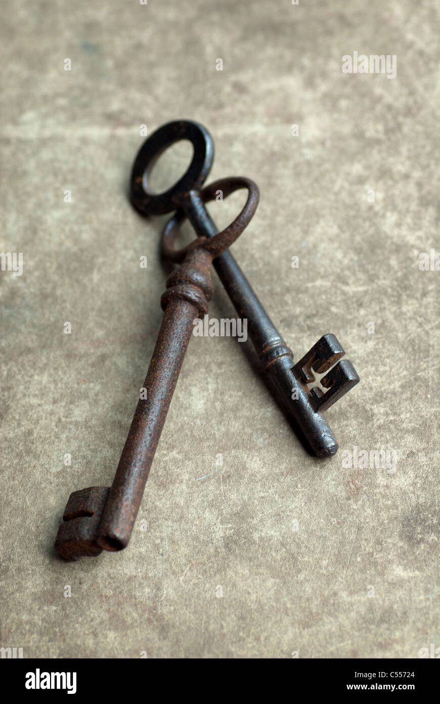 Deux vieux skeleton keys Banque D'Images