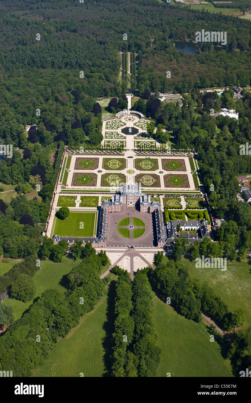 Les Pays-Bas, Apeldoorn, palais royal Het Loo. Musée et Jardins. Vue  aérienne Photo Stock - Alamy