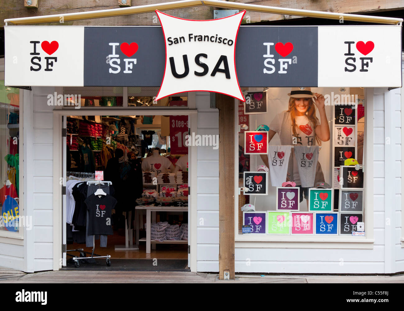 Magasin de vente de souvenirs de San Francisco et les États-Unis Pier 33 San  Francisco California United States of America Photo Stock - Alamy