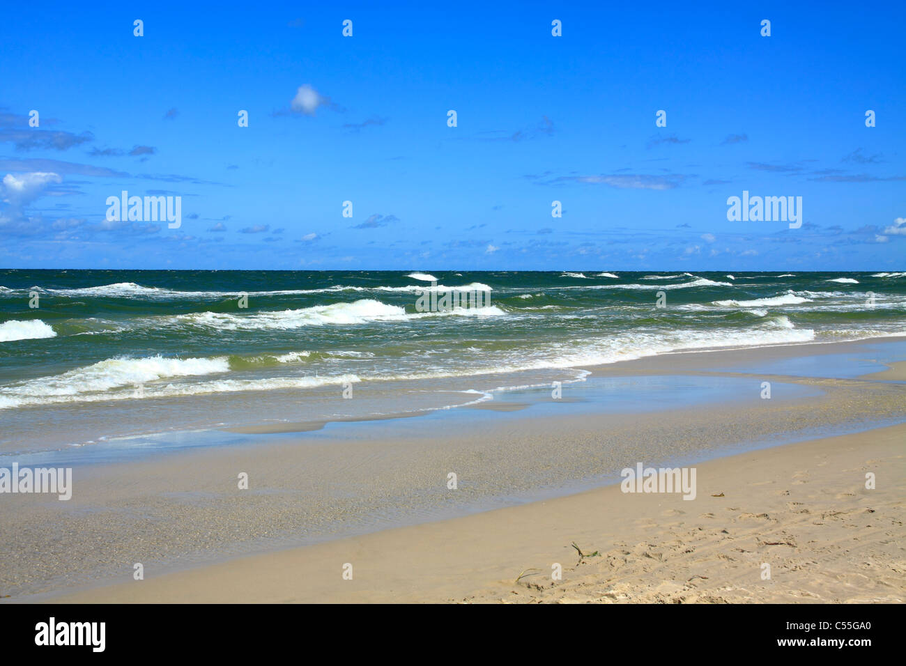 Plage de la mer Baltique à Bialogora, Pologne Banque D'Images