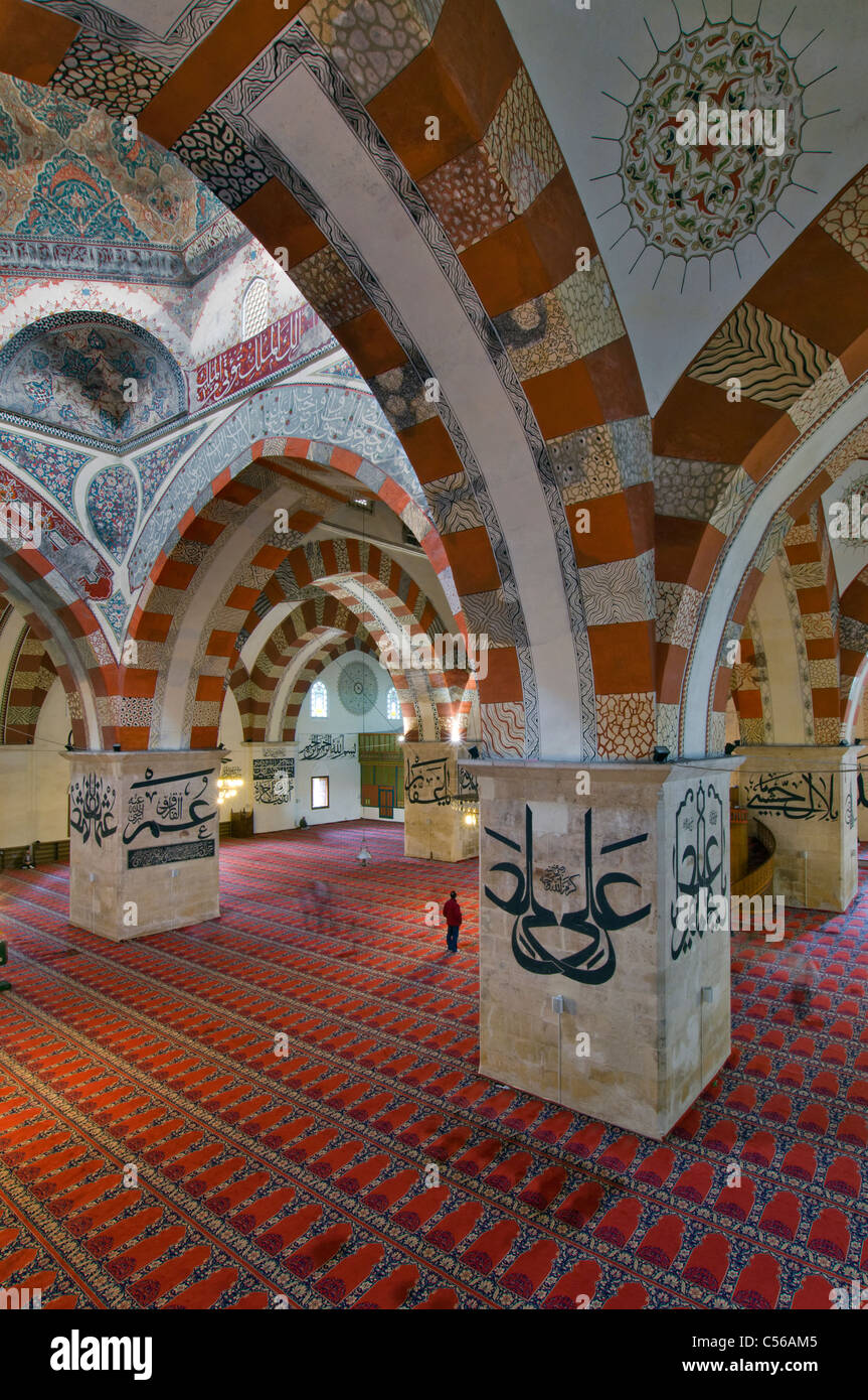 La vieille mosquée (turc : Eski Camii) est une ancienne mosquée ottomane à Edirne, Turquie Banque D'Images