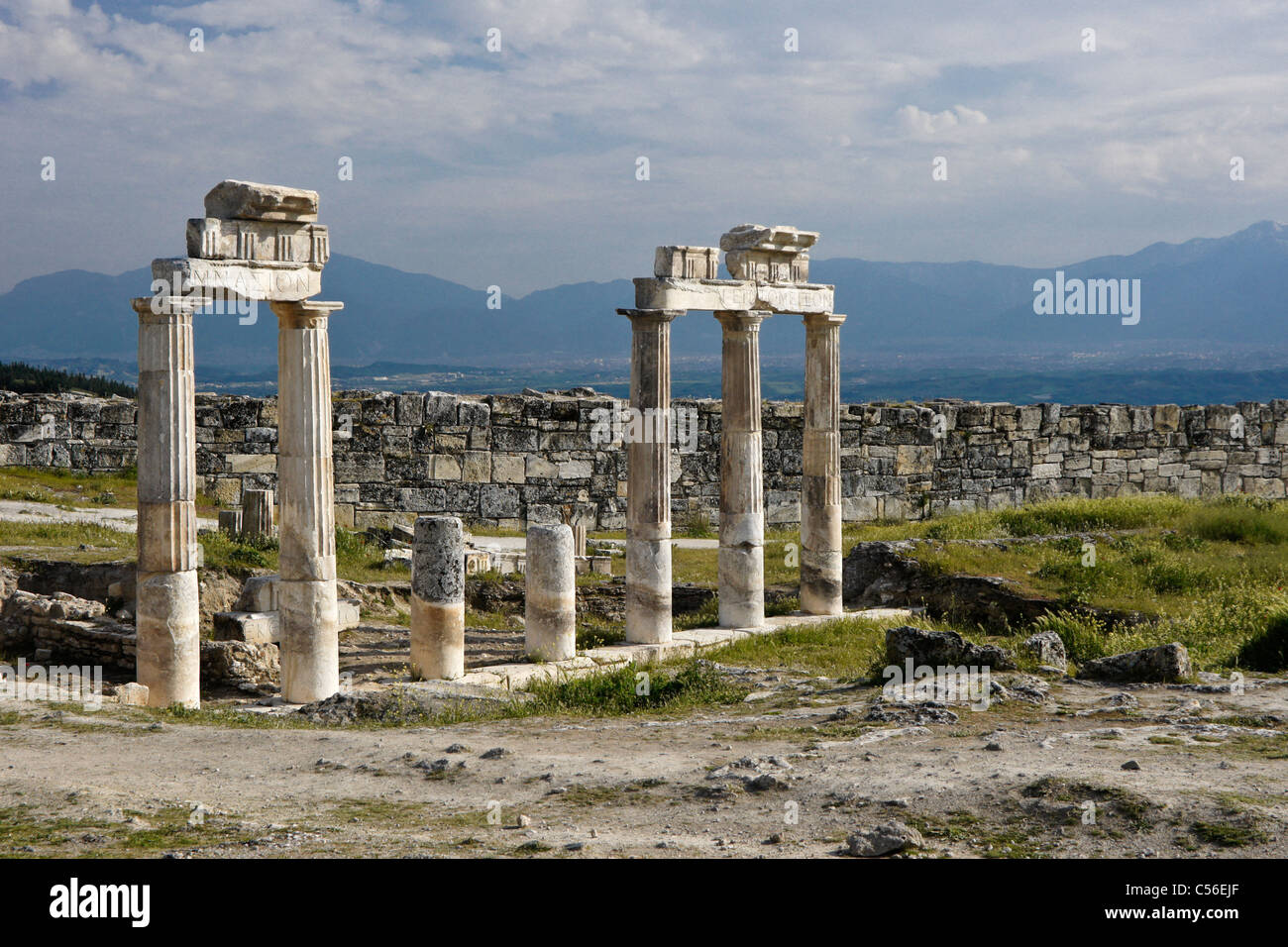 Ruines romaines de Hierapolis-Pamukkale, Turquie Banque D'Images