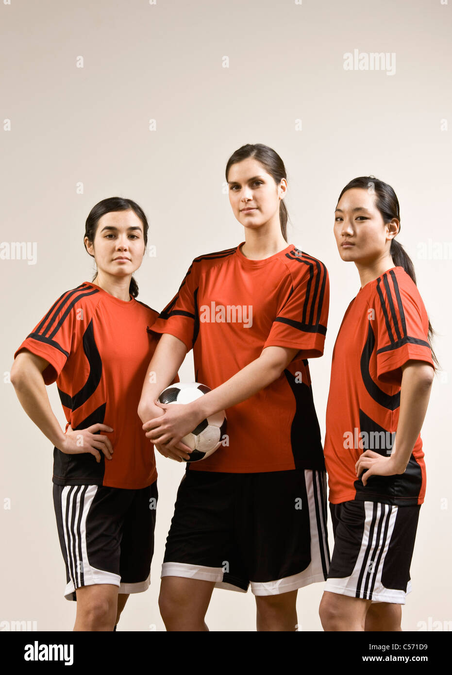 L'équipe de soccer Standing together Banque D'Images