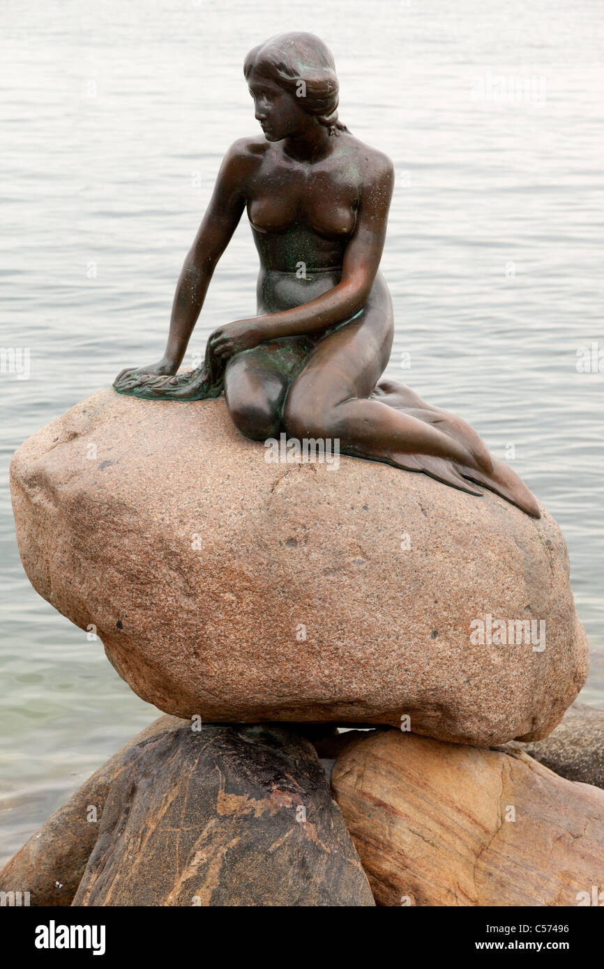 Statue de la petite sirène de Copenhague, Danemark Banque D'Images