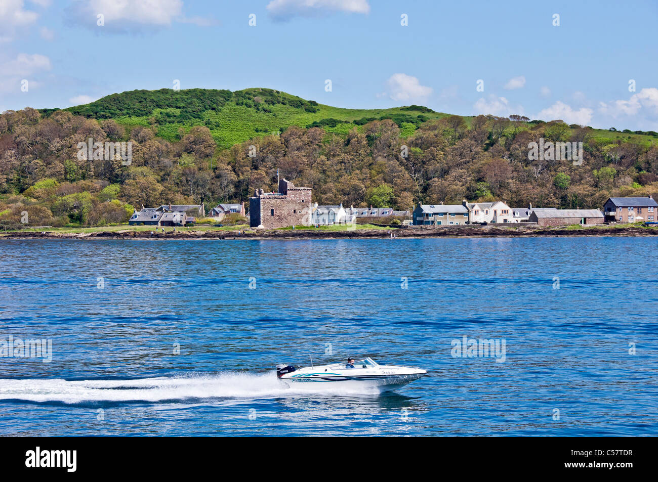 Portencross château sur le Firth of Clyde près de West Kilbride dans Ayrshire en Écosse Banque D'Images