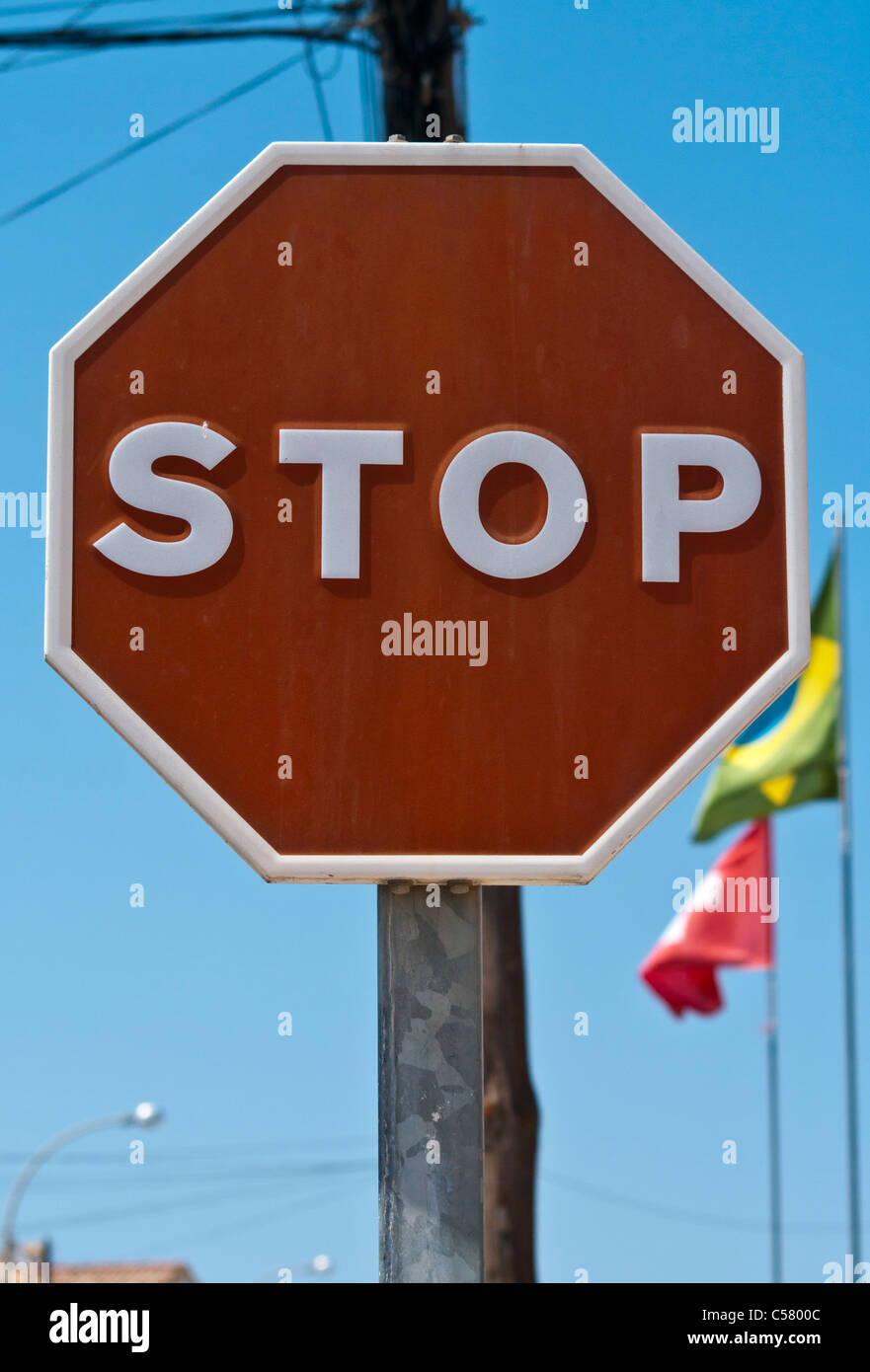 Arrêter l'espagnol Espagne signe Road Sign Banque D'Images