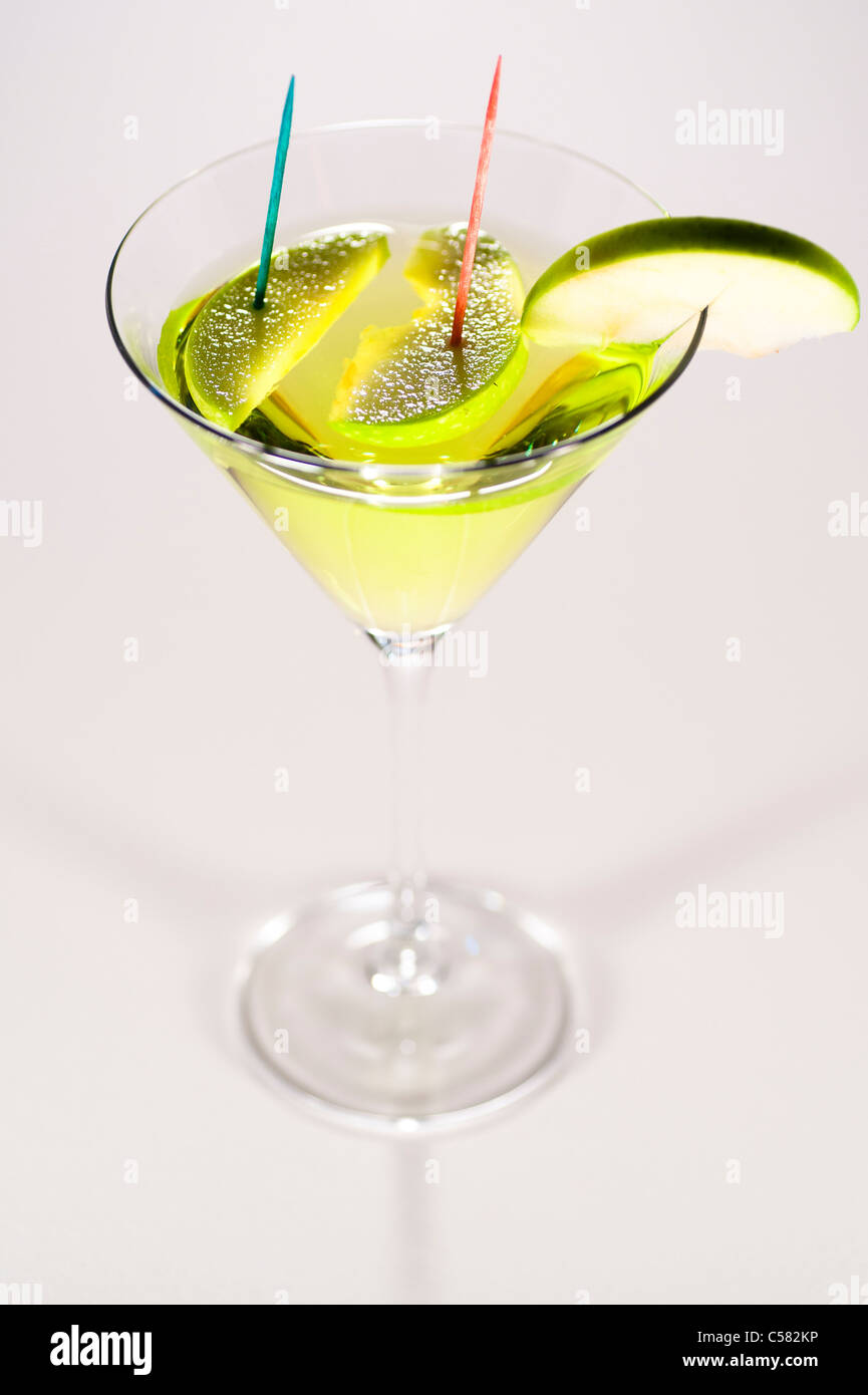 Un délicieux Martini Apple. Banque D'Images