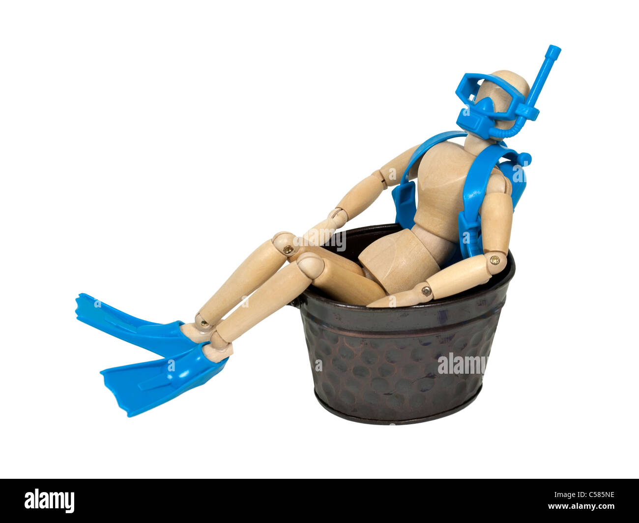 Billet d'accueil locations illustré par un mannequin portant l'équipement de plongée sous-assis dans une baignoire en métal - chemin inclus Banque D'Images