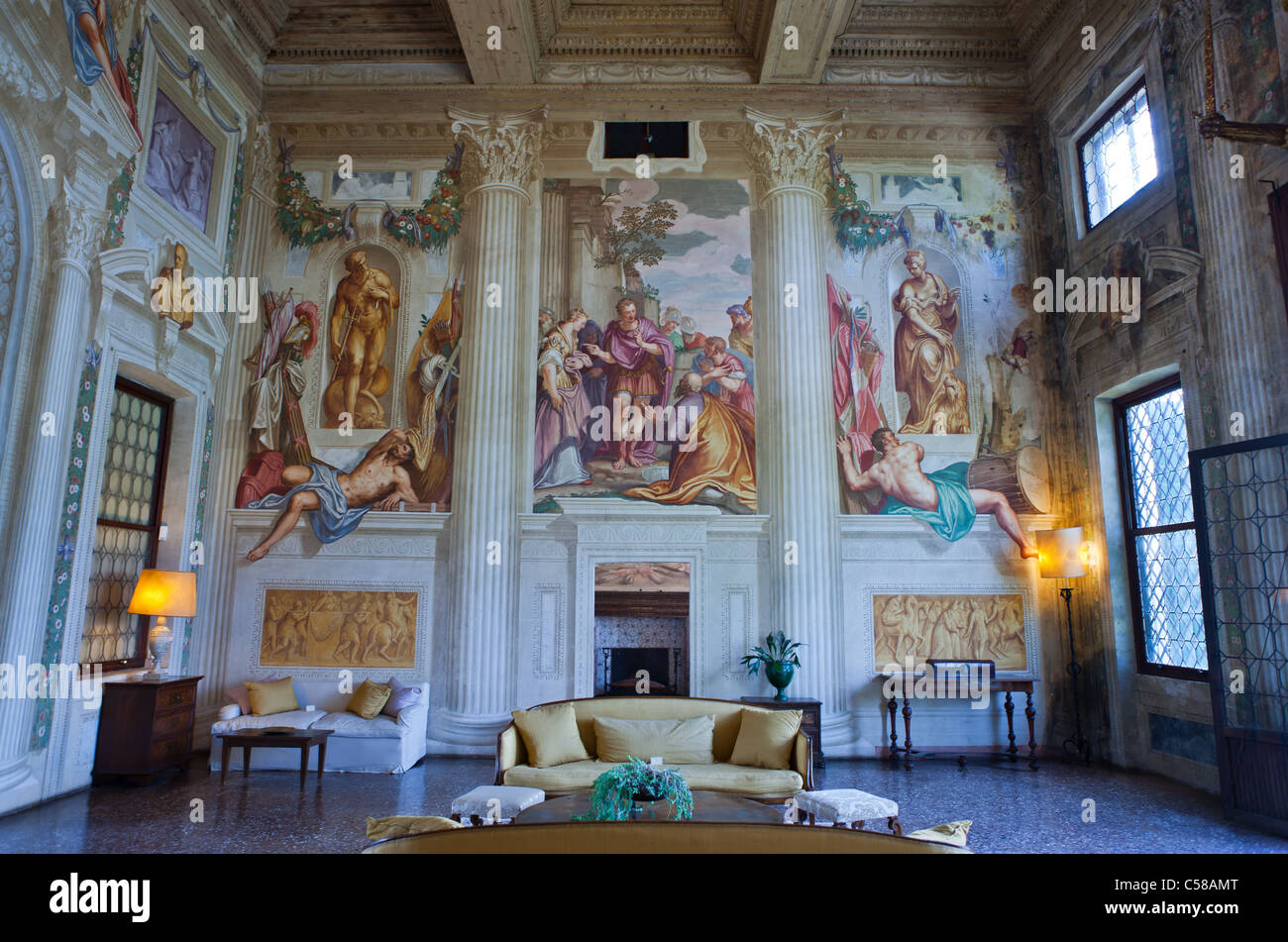 L'Italie, Vénétie, Fanzolo di Vedelago, fresques de Battista Zelotti Villa Emo en salles, architecte Andrea Palladio. Banque D'Images