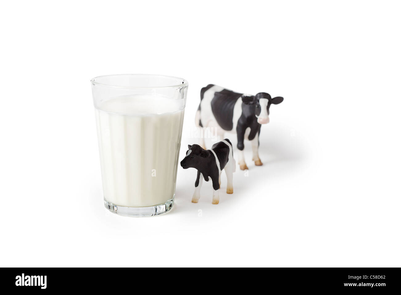 Verre de lait de vache Photo Stock - Alamy