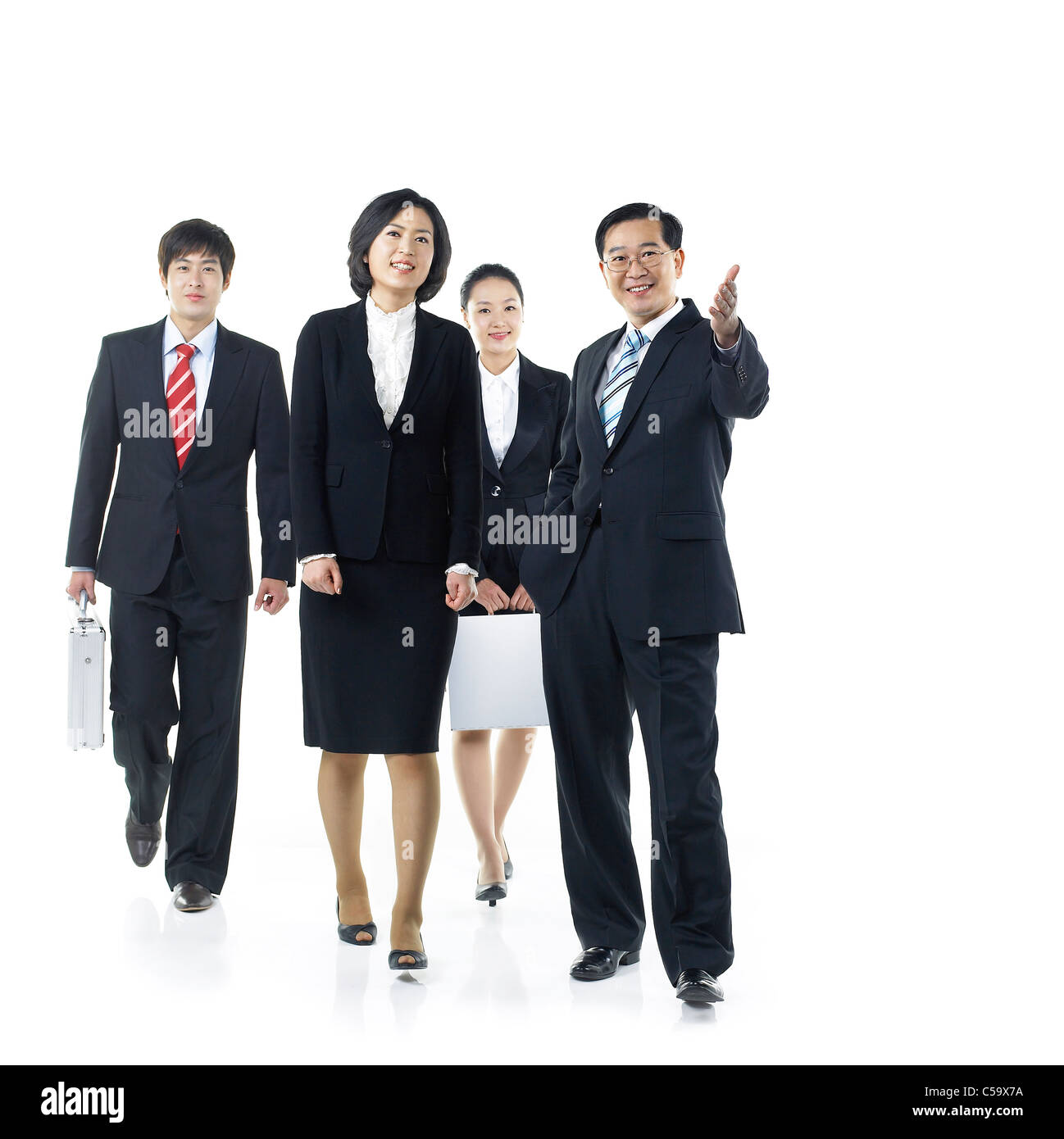 Portrait of businesspeople walking Banque D'Images