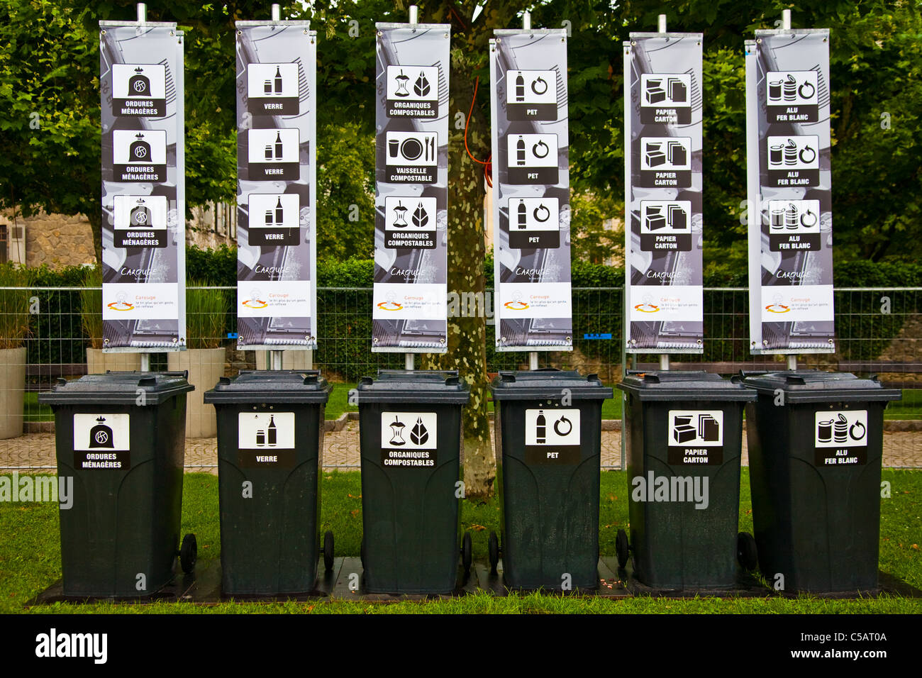 Recycling switzerland Banque de photographies et d'images à haute  résolution - Alamy