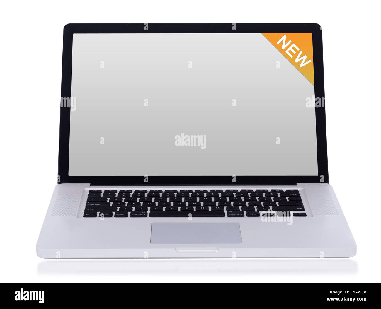 Tout nouvel ordinateur portable blanc avec touches noires sur fond blanc fond isolé Banque D'Images