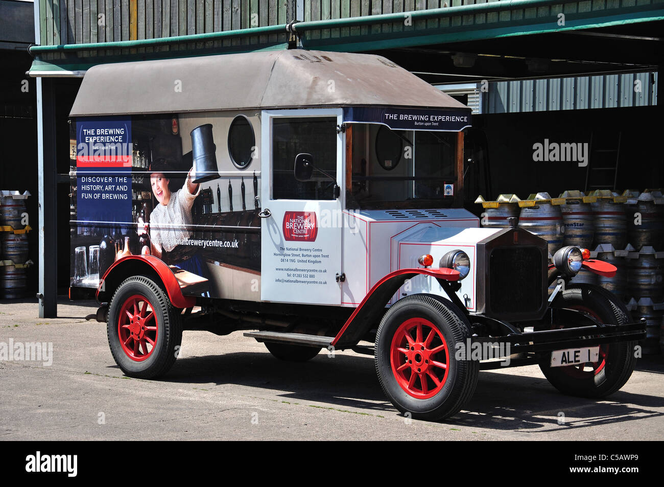 Livraison Vintage van, Brasserie nationale Centre, Horninglow Street, Burton upon Trent, Staffordshire, Angleterre, Royaume-Uni Banque D'Images