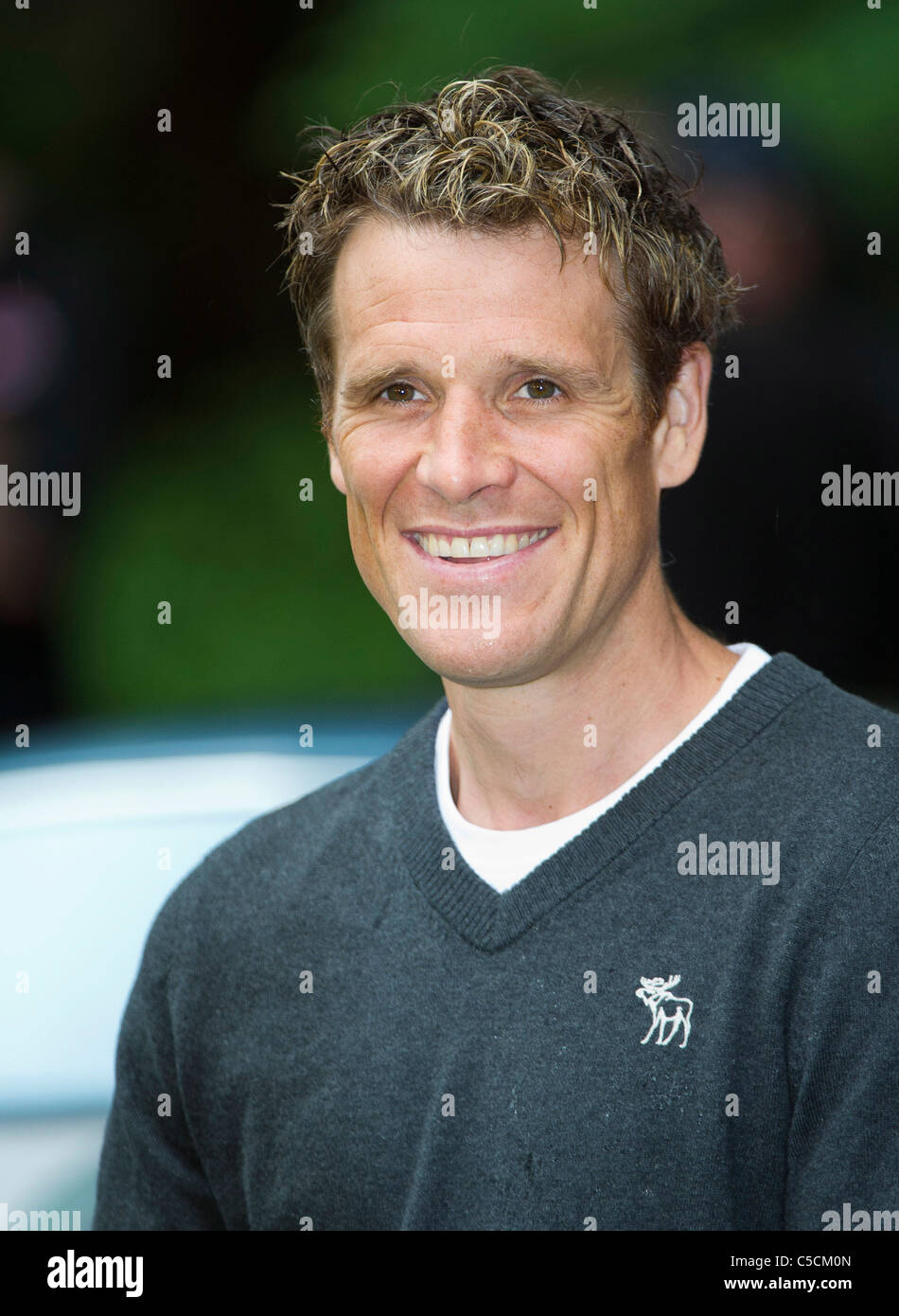 James Cracknell assiste à la première UK de 2 voitures à l'Empire de Leicester Square, le 17 juillet 2011 à Whitehall Gardens, Londres Banque D'Images