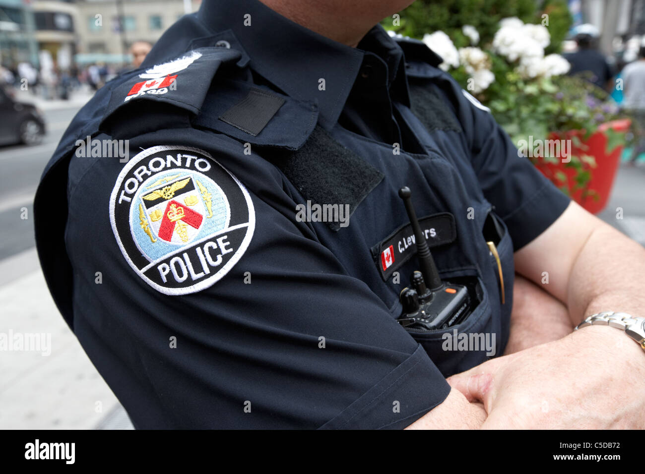 Badge sur l'uniforme de policier de Toronto Toronto ontario canada Banque D'Images