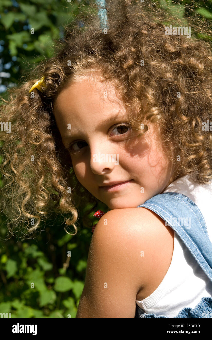 Marcha Dia Tregua Cheveux Boucles Petite Fille Revistaveiculoseletricos Pt